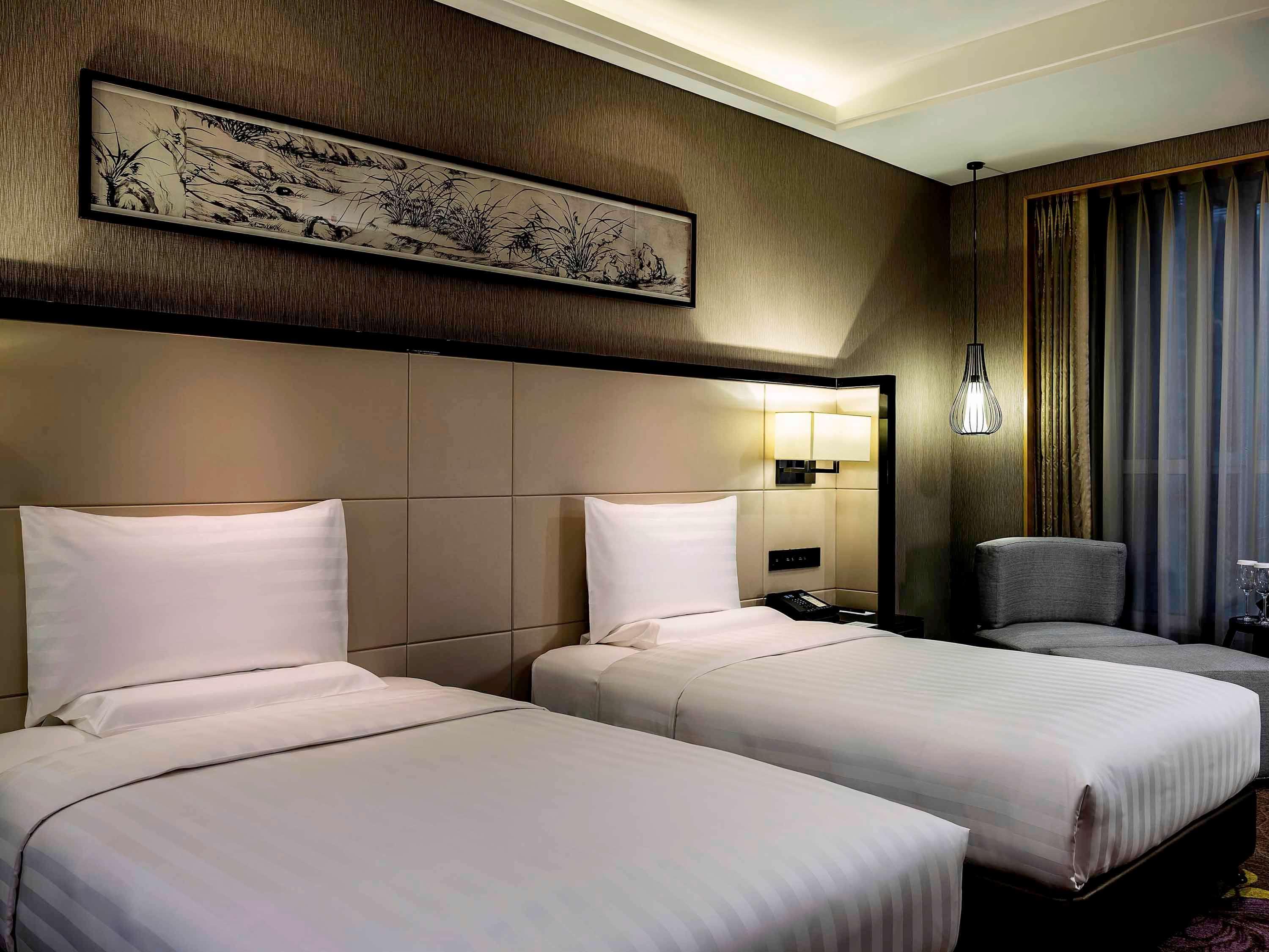 Pullman Qingdao Ziyue Hotel Exterior photo