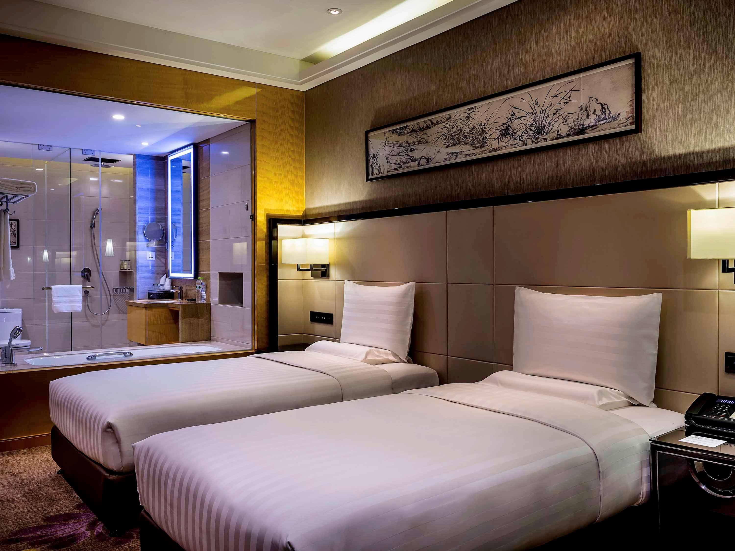 Pullman Qingdao Ziyue Hotel Exterior photo