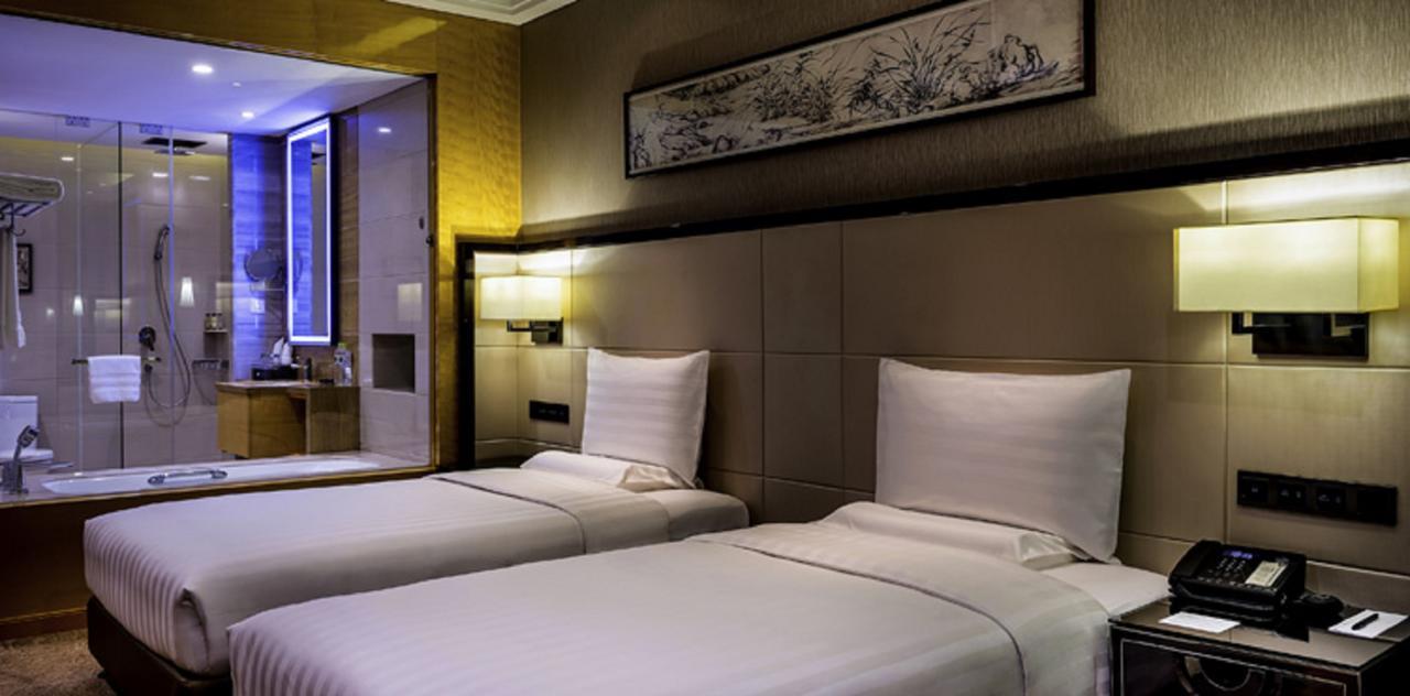 Pullman Qingdao Ziyue Hotel Exterior photo
