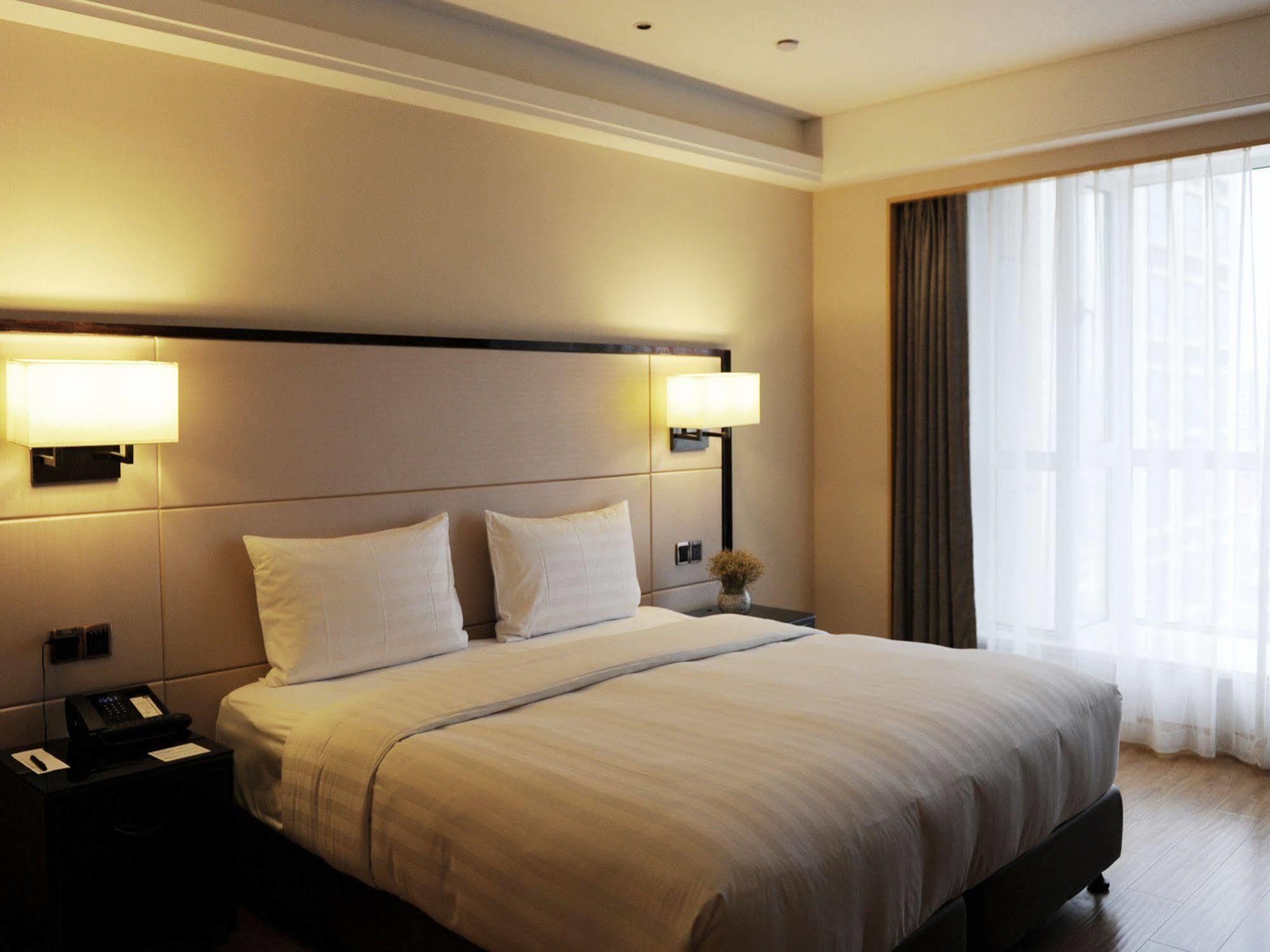 Pullman Qingdao Ziyue Hotel Exterior photo